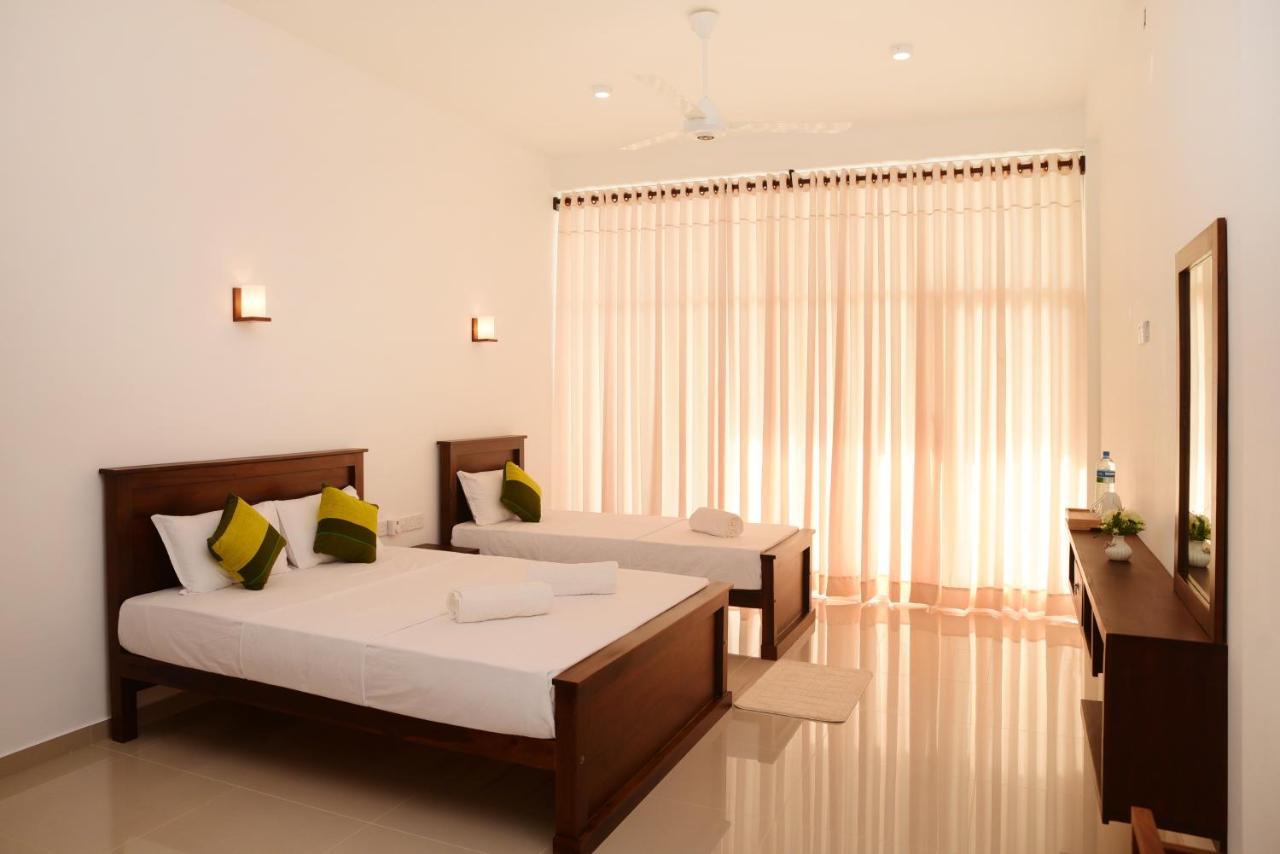 The Ritz Hikkaduwa Hotel Ngoại thất bức ảnh
